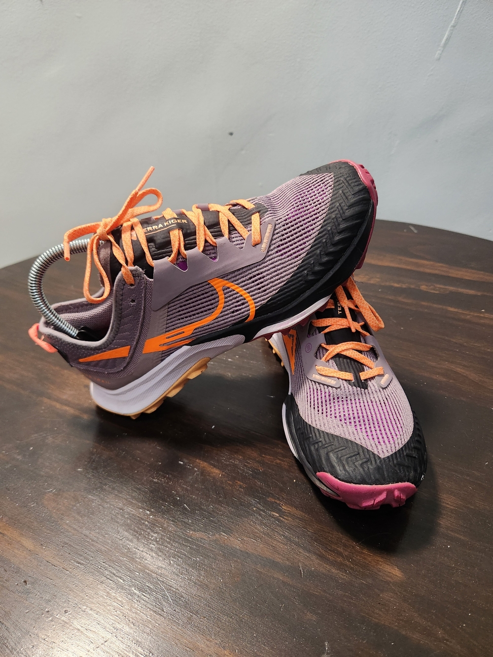 Nike Air Zoom Terra Kiger 8 Purple Smoke Orange Women's Trail Running Shoes 7.5